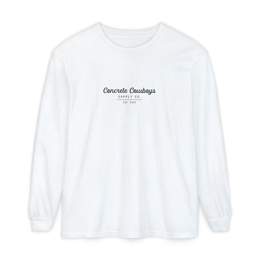 Long sleeve shirt in white with EST logo on front.